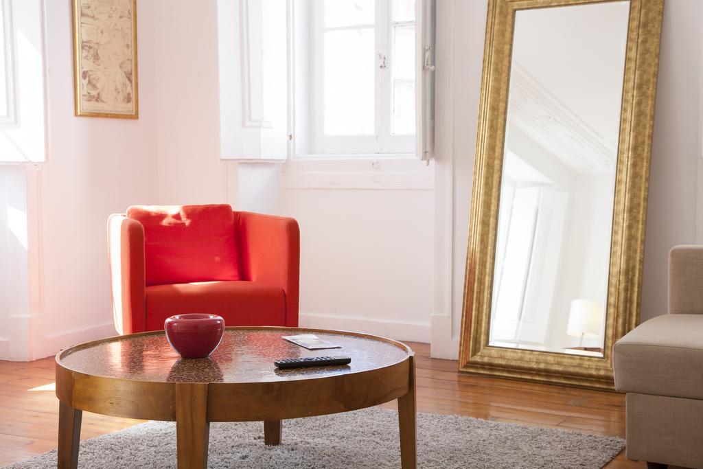 Apartamento Travel And Tales Principe Real *
