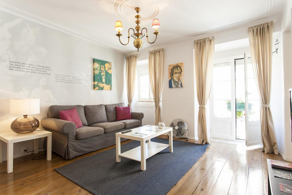 Apartamento Travel And Tales Principe Real *
